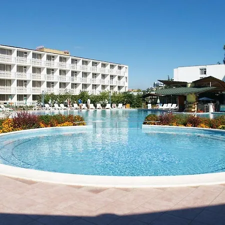 Hotel Balaton 2*